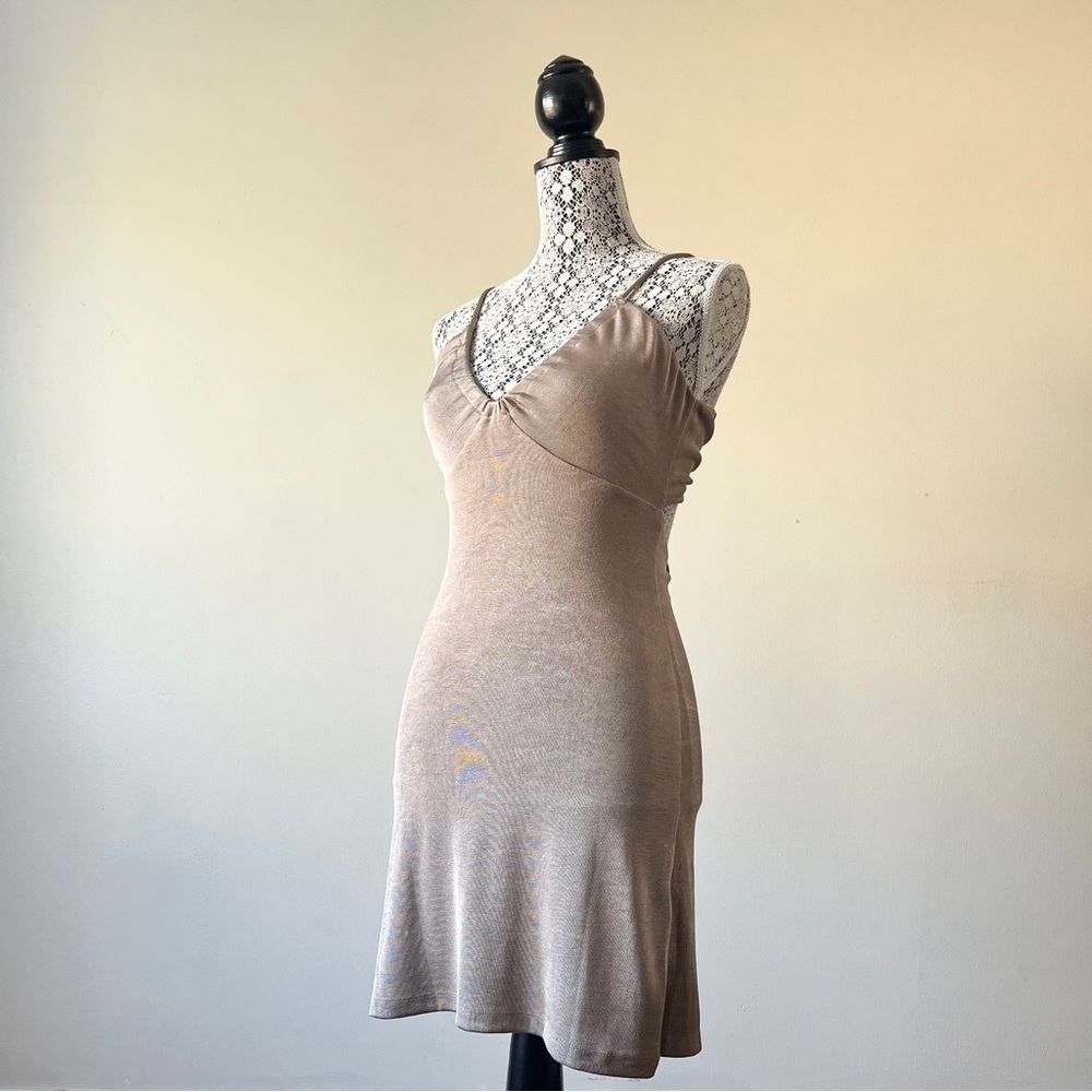 White Fox Cutout Back Mini Dress Size M - Picture 4 of 14
